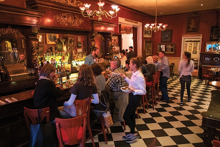 LegalTender_Bar Color