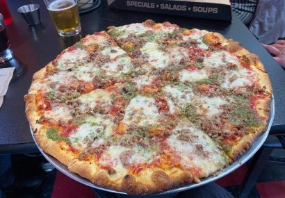 Back Road Pizza-Christmas in May_edited